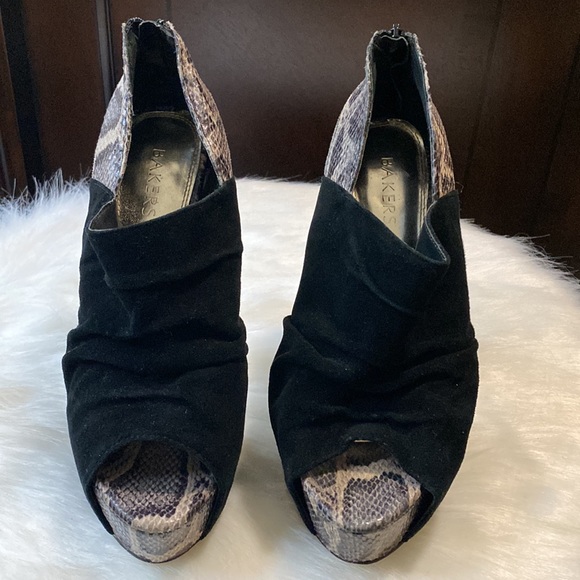 Bakers Holli Suede and Snakeskin Peep-toe Stiletto - Picture 4 of 7